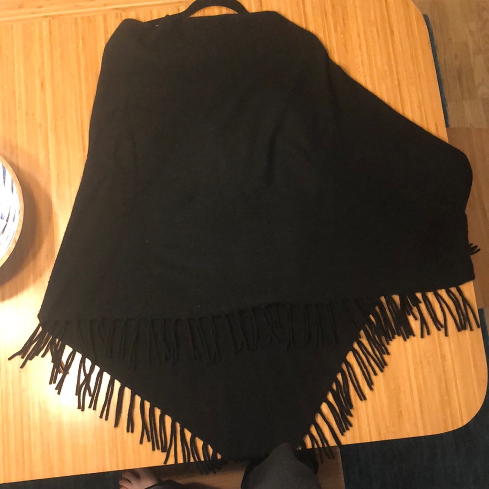 100% Cashmere Black Poncho by Design History